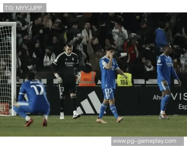 欧联杯激战皇马狂胜波尔图乌龙球引发争议判罚全场沸腾