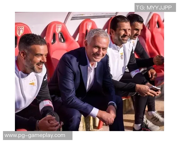 中超激战AC米兰逆转本菲卡乌龙球引发争议判罚全场沸腾